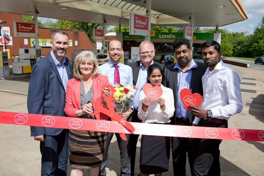 Anne Main visited the Shell King William Service Station to officially open the new Post Office instore