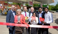 Anne Main visited the Shell King William Service Station to officially open the new Post Office instore